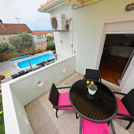 Mia Apartmán