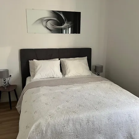 Apartments Mia Apartman